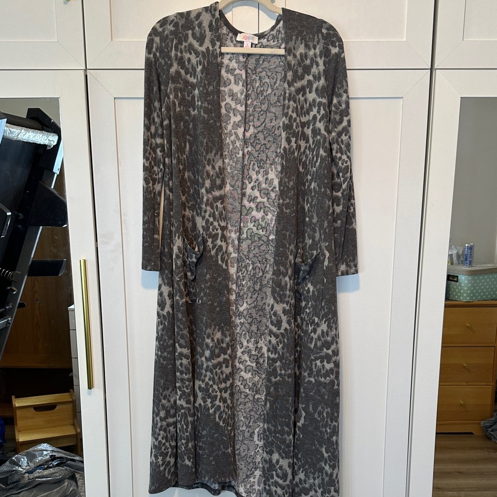 LuLaRoe Gray Leopard Print Cardigan